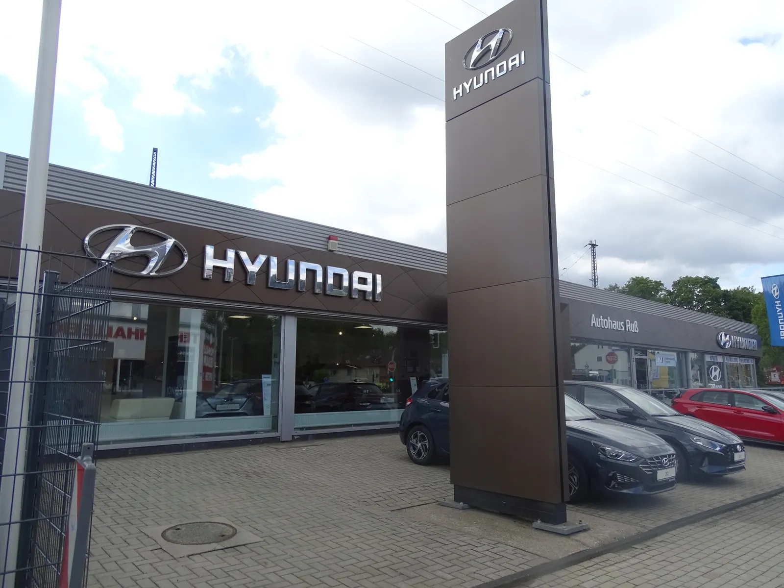 Autohaus Ruß in Oberhausen – Hyundai Showroom